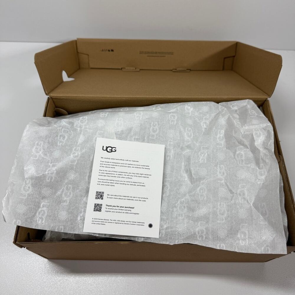 NIB UGG Women's Scuffette II Black & Grey Size 8 - Picture 7 of 8
